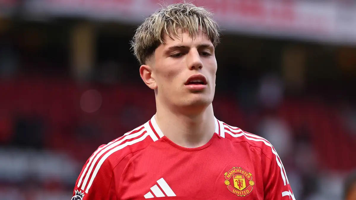 真要走人了？ 加纳乔女友晒图：最后一场比赛