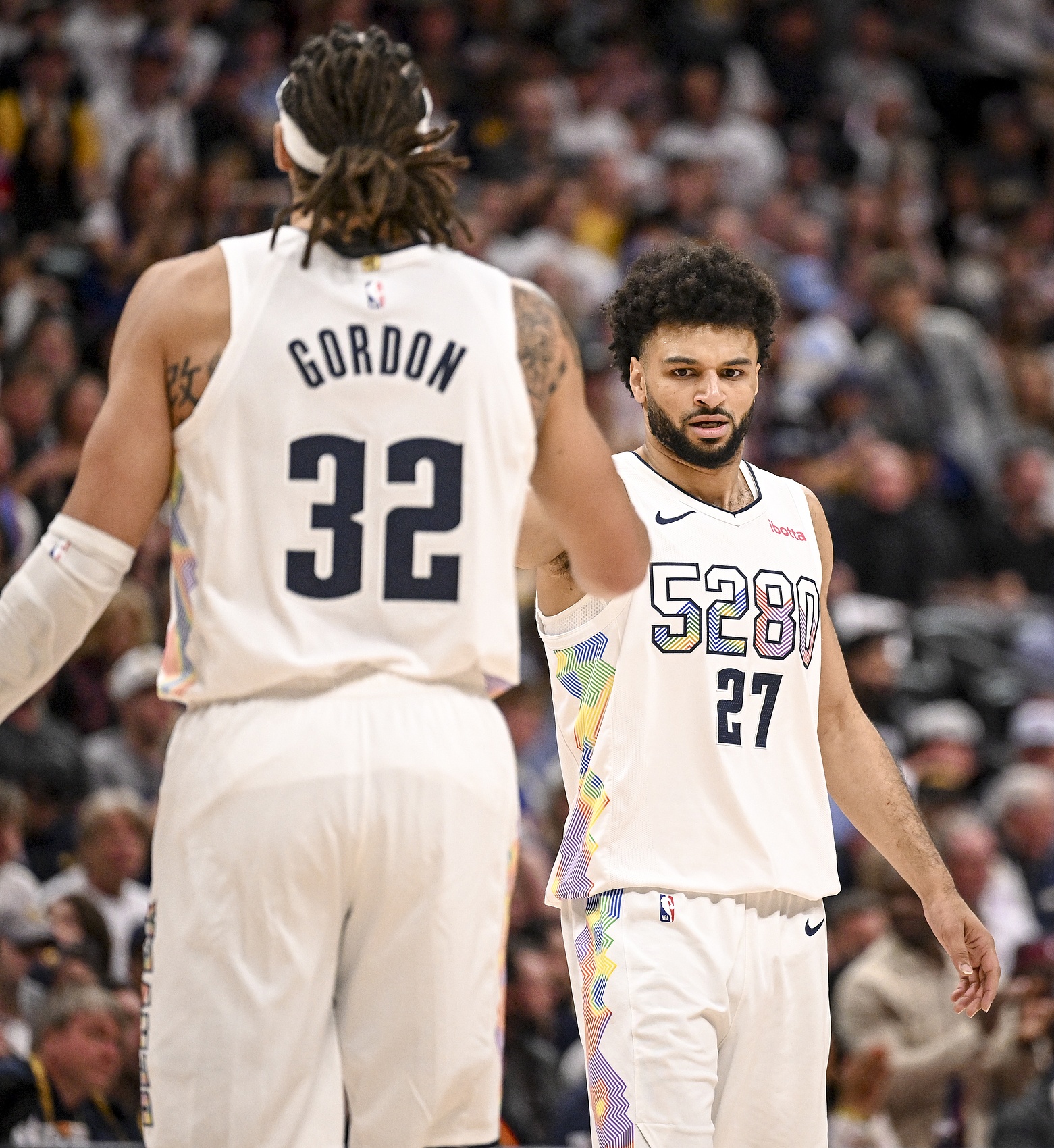 APP下载-伤兵满营！今天对阵雄鹿阿隆·戈登能出战 穆雷&amp;沃特森等人缺席